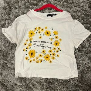 Good quality, not worn positive vibes shirt!.